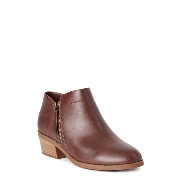 Time and Tru Shoes - Memory Foam zipper boot sz 8W & 8.5 W